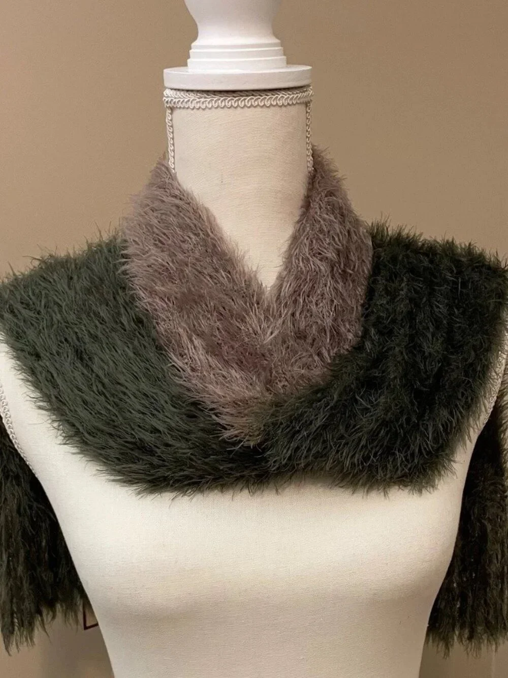 Chateau Noelle Infinity Scarf Green Brown Stretch Knit Convertible Loop NWT
